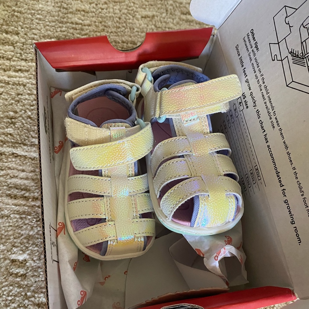 See Kai Run new with box paley sandal size 5